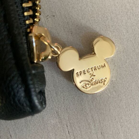 DISNEY Black Clutch by Spectrum - Picture 5 of 6